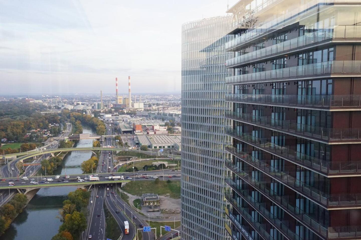 Exquisite Studio With Rooftop Pool Lägenhet Wien Exteriör bild
